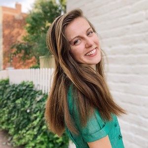 Meet your Posher, Hannah